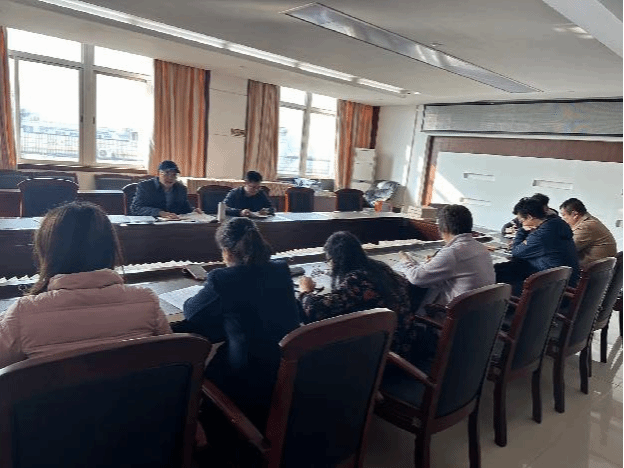 William威廉官网召开本科教育教学审核评估专题学...